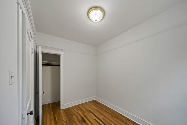 Foto del edificio - 2325 W Rice St