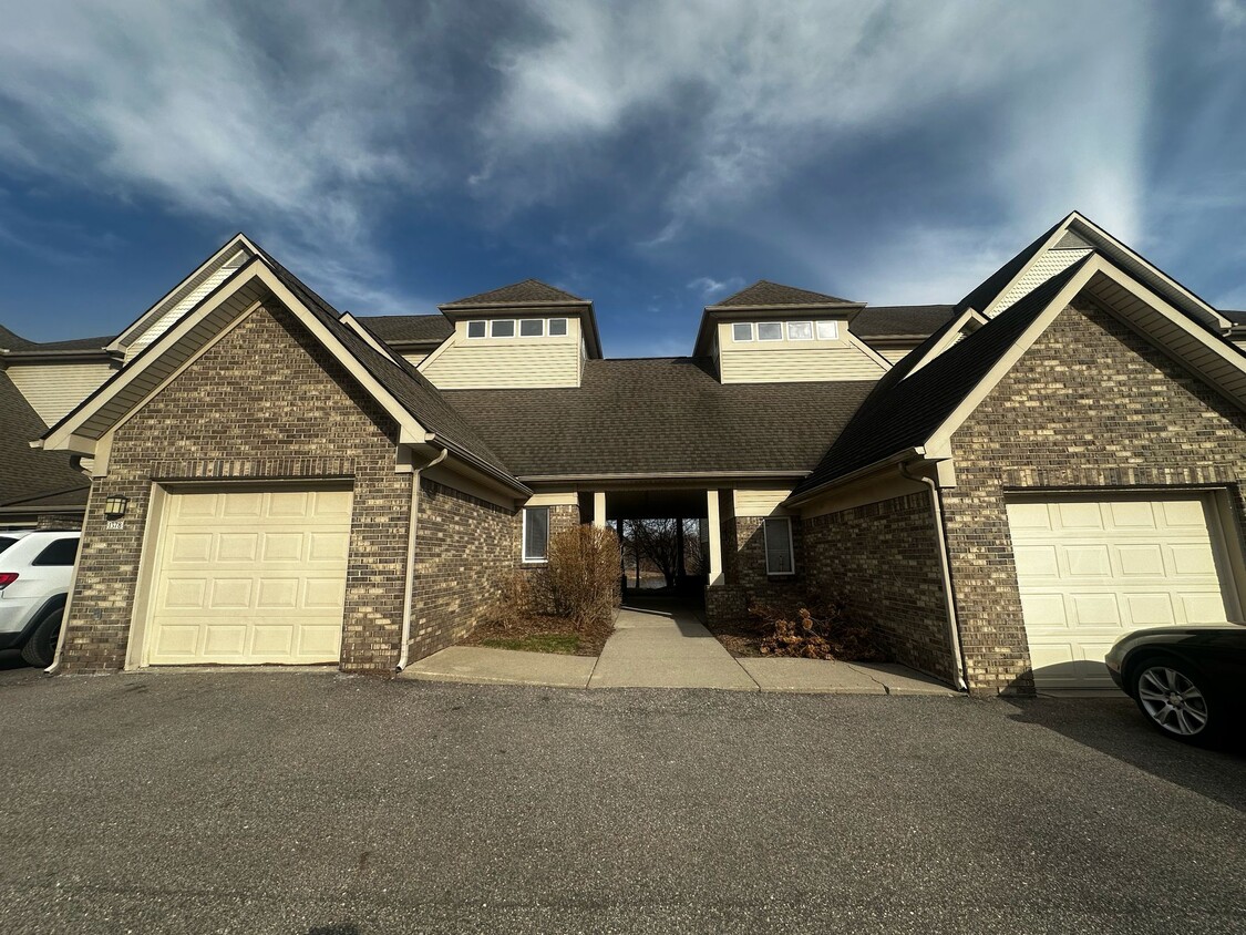 Primary Photo - 1378 Constance Dr