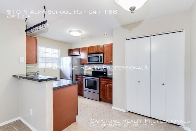 Foto del edificio - Stunning 2 Bedroom 1.5 Bathrooms Home!