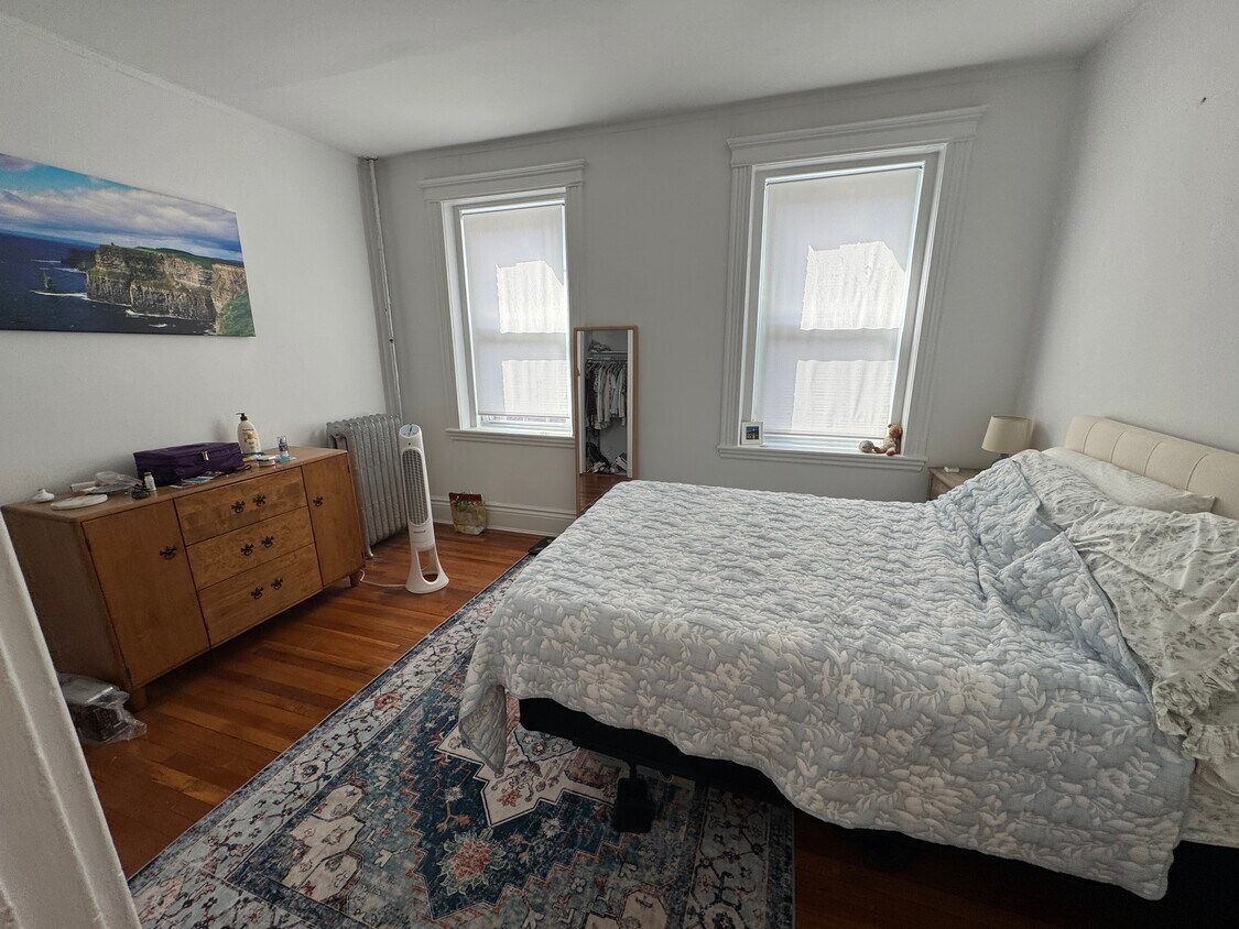 Foto principal - 126 Warren St