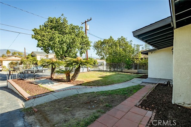 Building Photo - 8056 Whitmore St