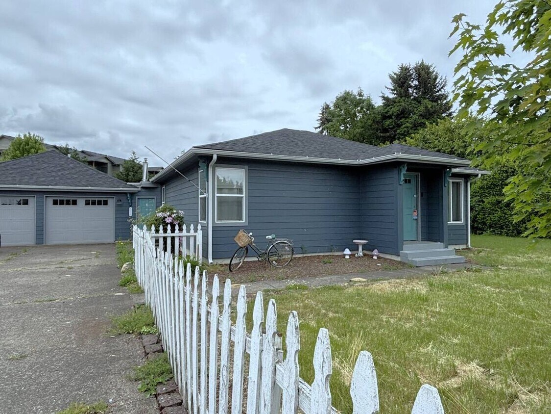 Primary Photo - Spacious House with Garage, 48x24 Shop, an...