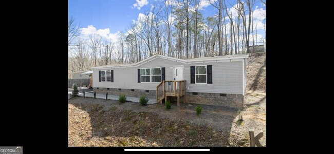 Foto del edificio - 3241 Hidden Valley Rd
