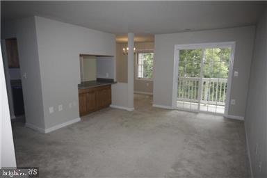 Primary Photo - 102 Westwick Ct