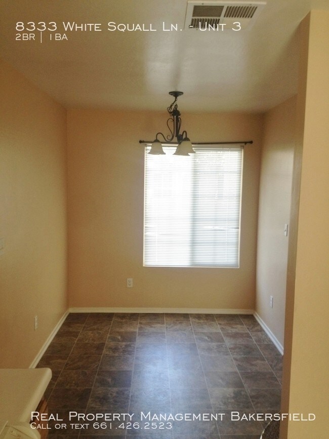 Foto del edificio - 8333 White Squall Ln Unit 3