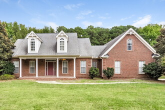 Building Photo - 3912 Britt Dawn Ln