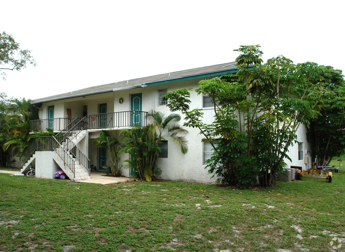 Primary Photo - 280-286 NW Fork Rd