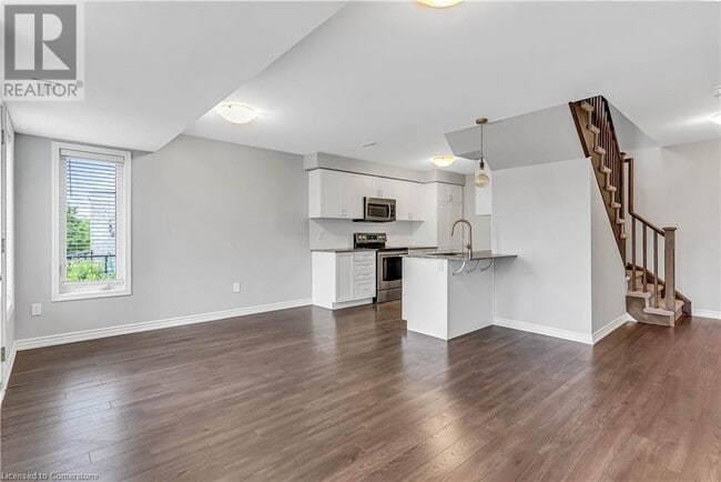 Building Photo - 96 Daylily Ln