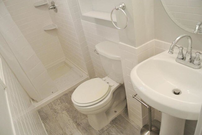 Foto del edificio - 1630 Ellsworth Street, Philadelphia PA, 19146