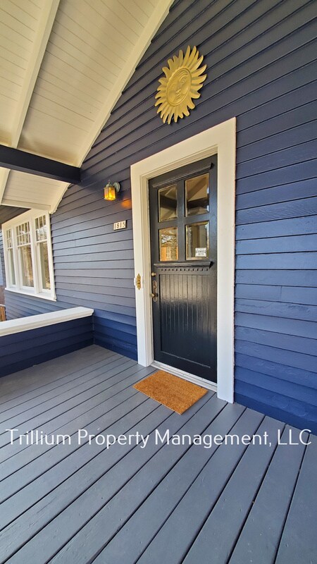 Building Photo - 1815 SE 34th Ave