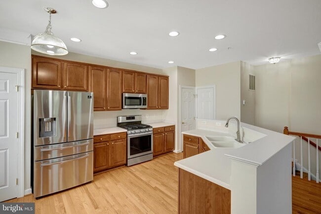 Building Photo - 13576 Davinci Ln