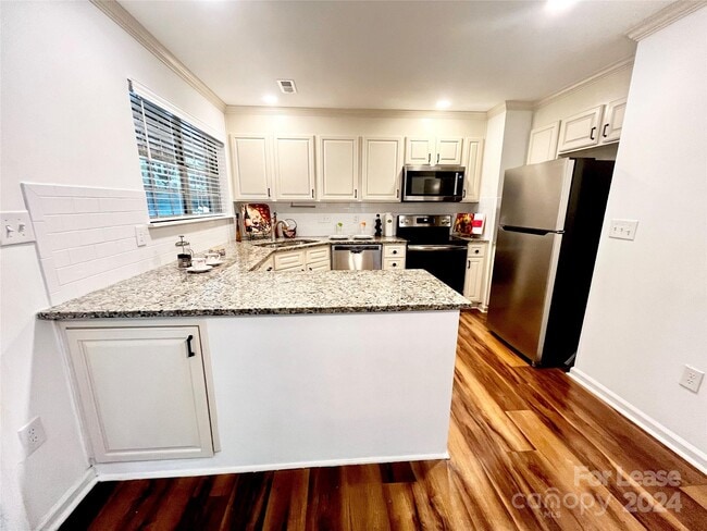 Building Photo - 13833 Dannemara Dr