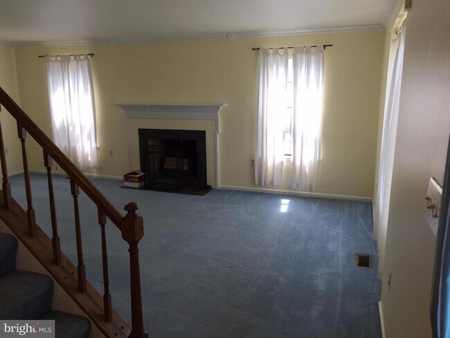Foto del edificio - 6189 Old Brentford Ct