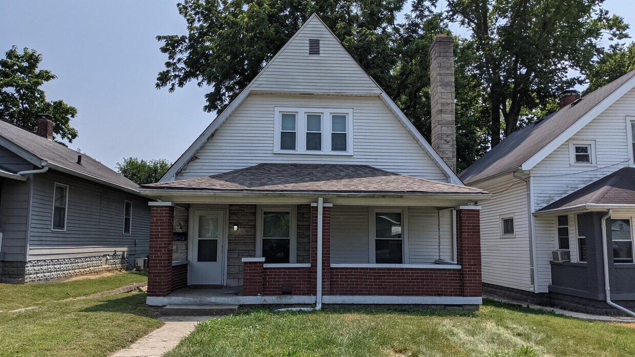 Primary Photo - 1311 W 33rd St