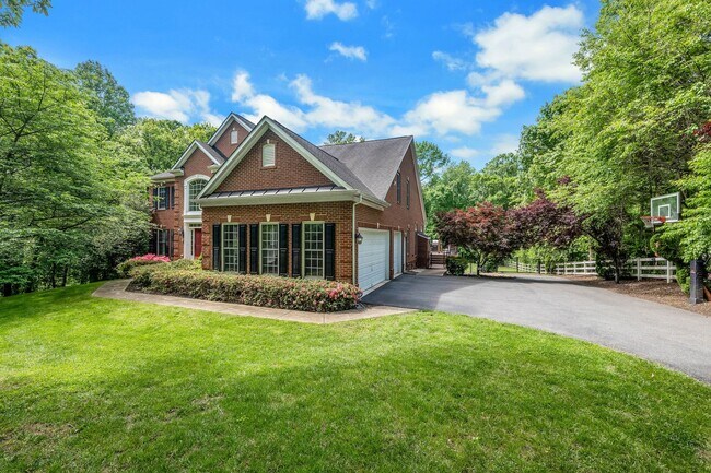 Foto del edificio - 14263 Howard Rd