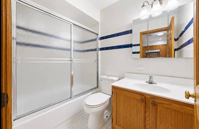 Building Photo - 58 Avenue C