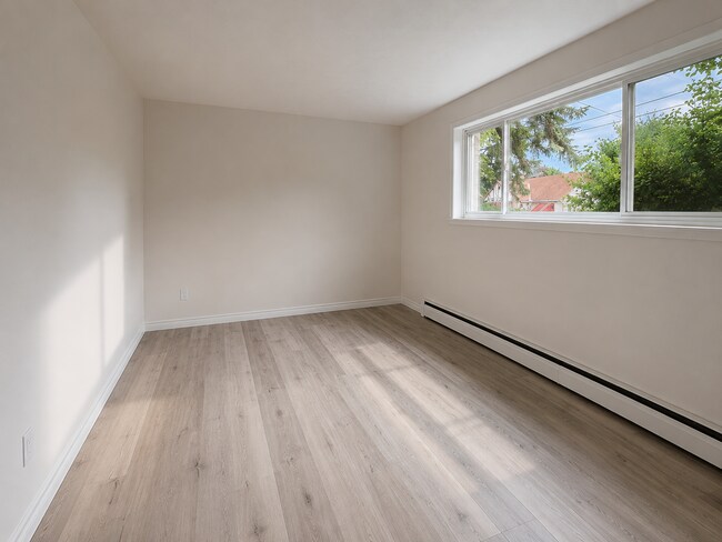 Building Photo - 1-204 Melrose Street Cambridge Ontario N3h4A6