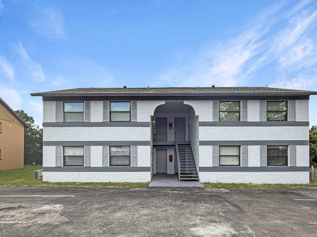 Photo - 40 N Fairfax Ave