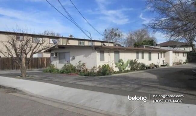 Building Photo - 530 2nd Pl
