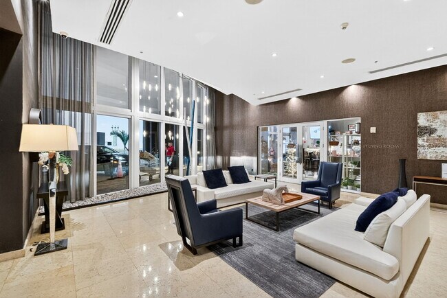 Foto del edificio - 60 SW 13th St