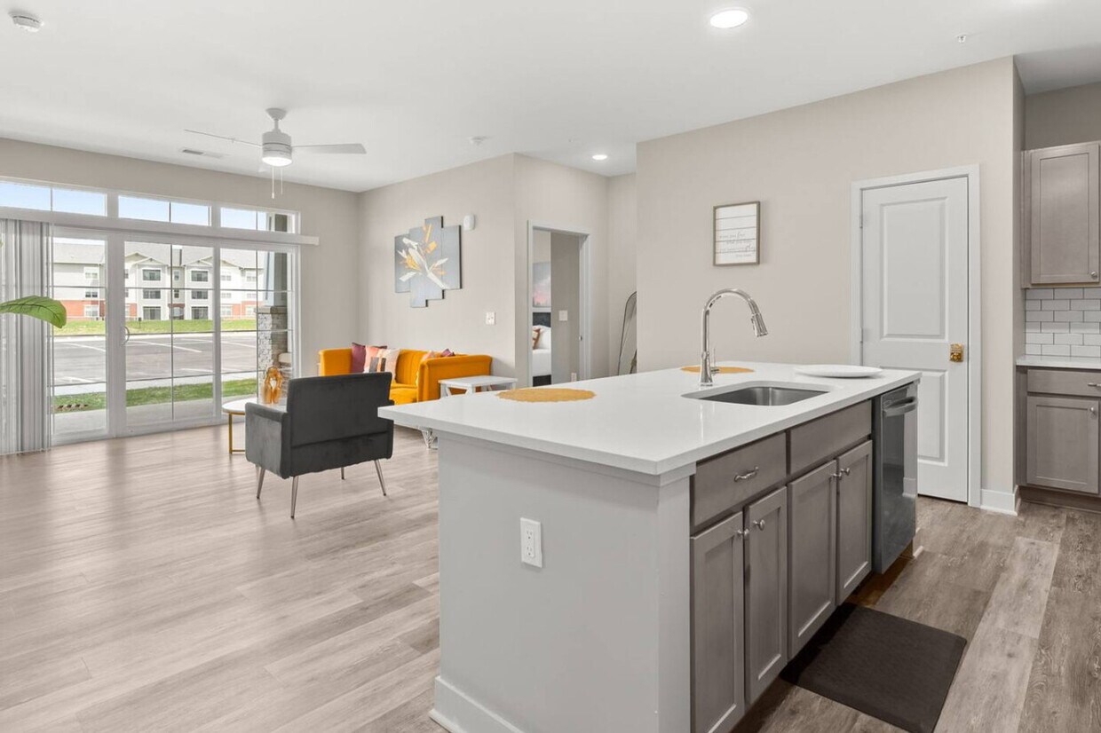 Foto principal - 5813 Lillian Ln