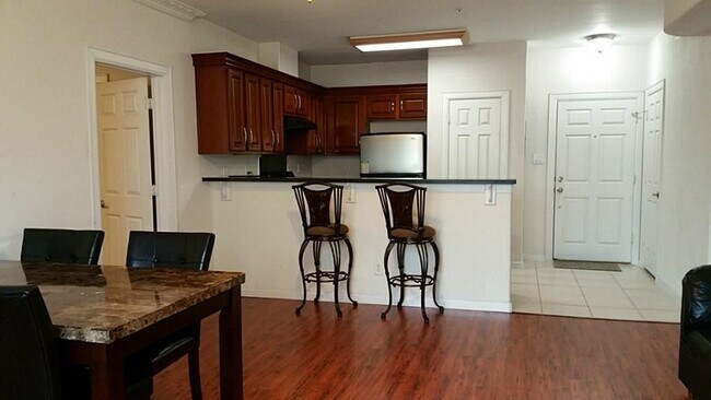 Foto del edificio - 6655 W Sam Houston Pkwy N