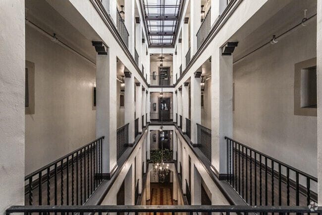 Atrium - 620 S. Ardmore