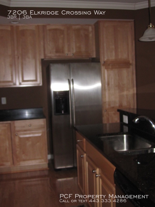 Building Photo - Lease Pending
