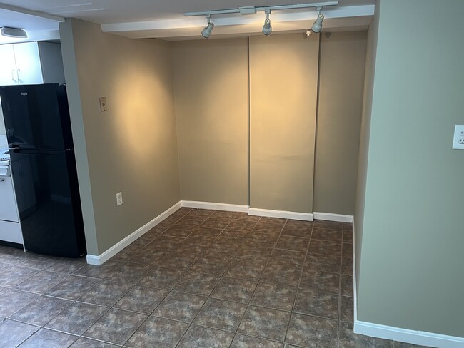 Breakfast nook - 6201 Frederick Rd