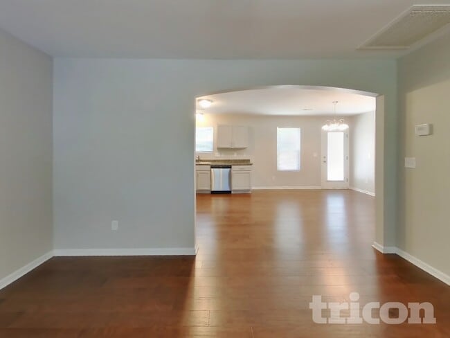Building Photo - 4600 Montelena Dr