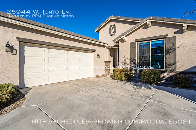 Foto del edificio - Exquisite Home In Festival Foothills