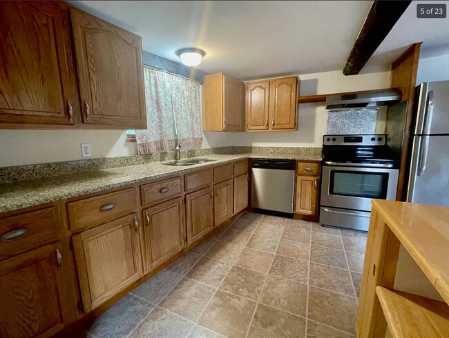 Foto del edificio - 4 Shawsheen Rd