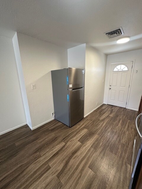 Foto del edificio - 8443 E Coronado Rd