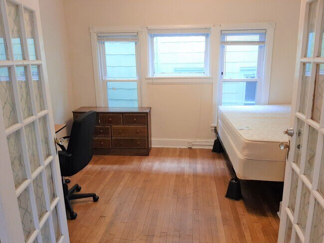 Foto del edificio - 123 Columbia St