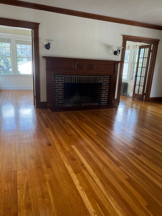 Foto del edificio - 109 Columbia Rd