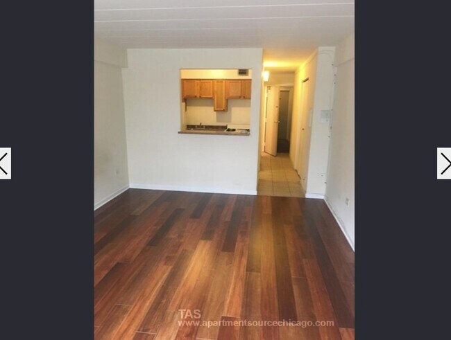 Foto del edificio - 6821 N Sheridan Rd