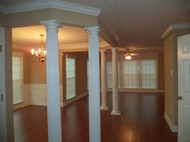 Building Photo - 1054 Garrison Ridge Boulevard