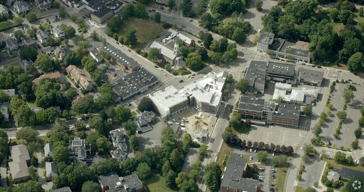Belclare Wellesley Apartments in Wellesley, MA