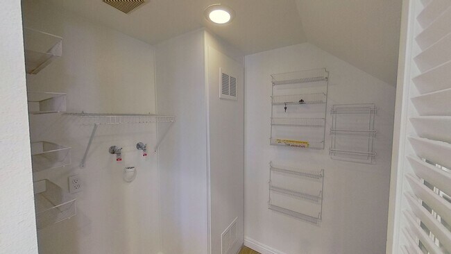 Building Photo - Coming Soon! Beautifully Remodeled 2 Bedro...
