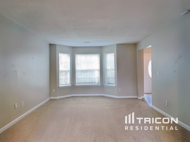 Building Photo - 4348 Persian Ct SW