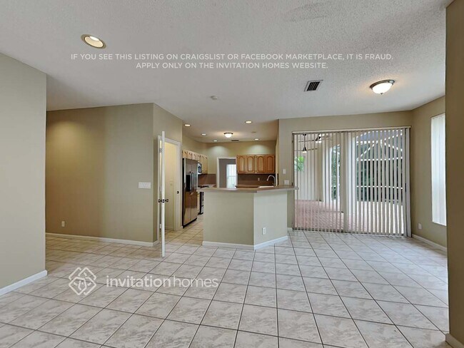 Foto del edificio - 4132 Trenton Ave