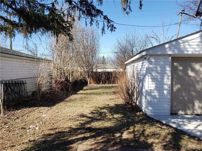 Foto del edificio - 5665 N Evangeline St