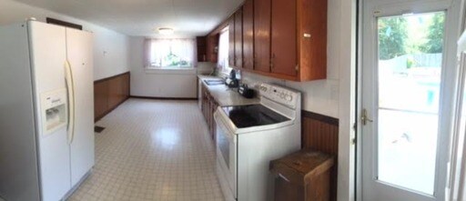 Building Photo - 809 McArthur St