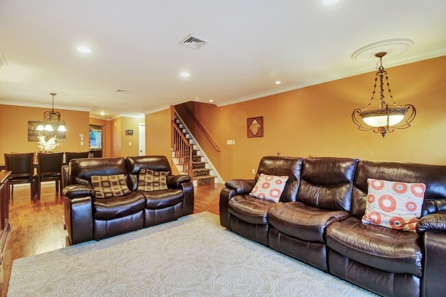 Foto del edificio - 176 Undercliff Ave