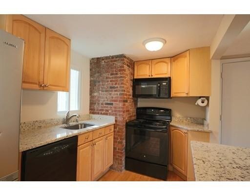 Building Photo - 9 Wampus Ave