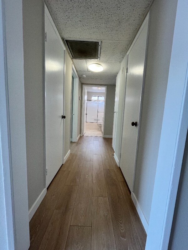 Building Photo - 507 E Cedar Ave