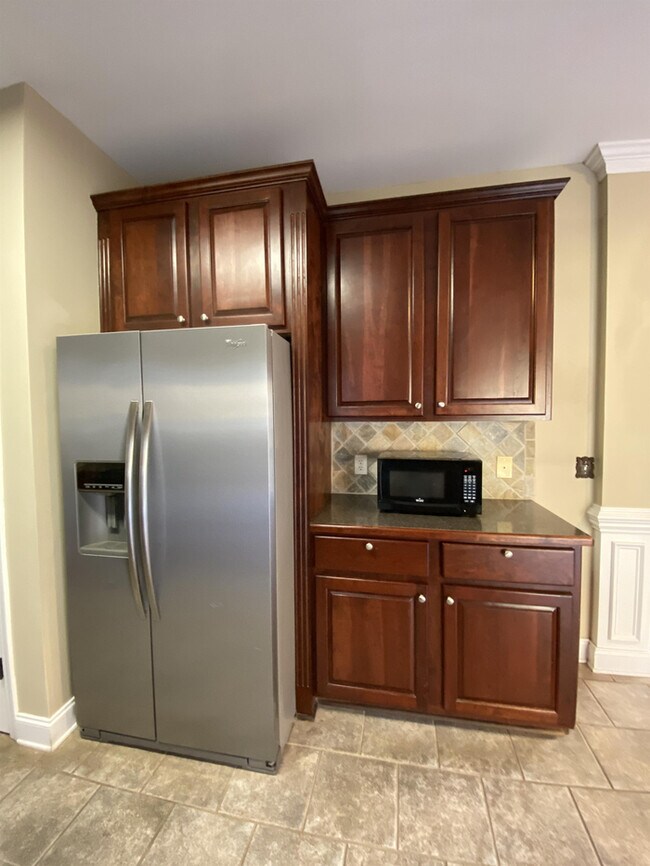 Foto del edificio - 13214 Meadowmere Rd