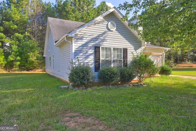 Building Photo - 1736 Park Cir