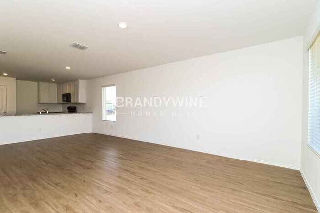 Building Photo - 1513 Mahogany Ln