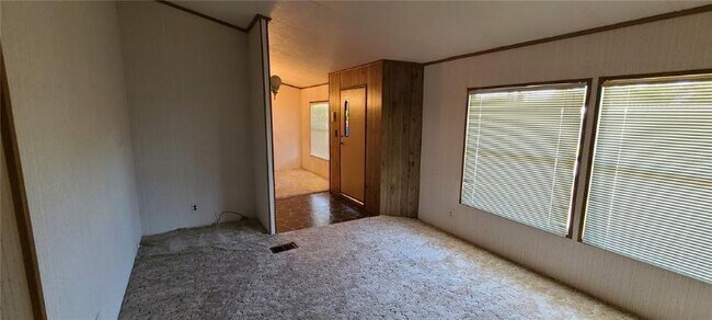 Foto del edificio - 6430 NE 1st Ln